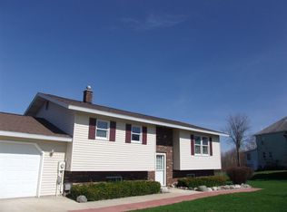 3930 Homestead Ln, East Jordan, MI 49727