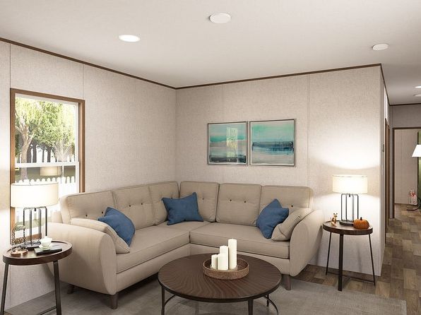 106 NW Us Highway 24 #11