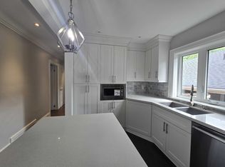 66 Greenfield Dr #2, Toronto, ON M9B 1H3