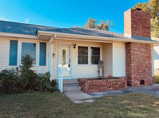 4136 S 39th West Ave, Tulsa, OK 74107