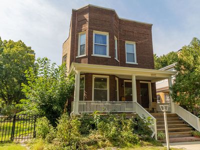 1002 Asbury Ave, Evanston, IL, 60202