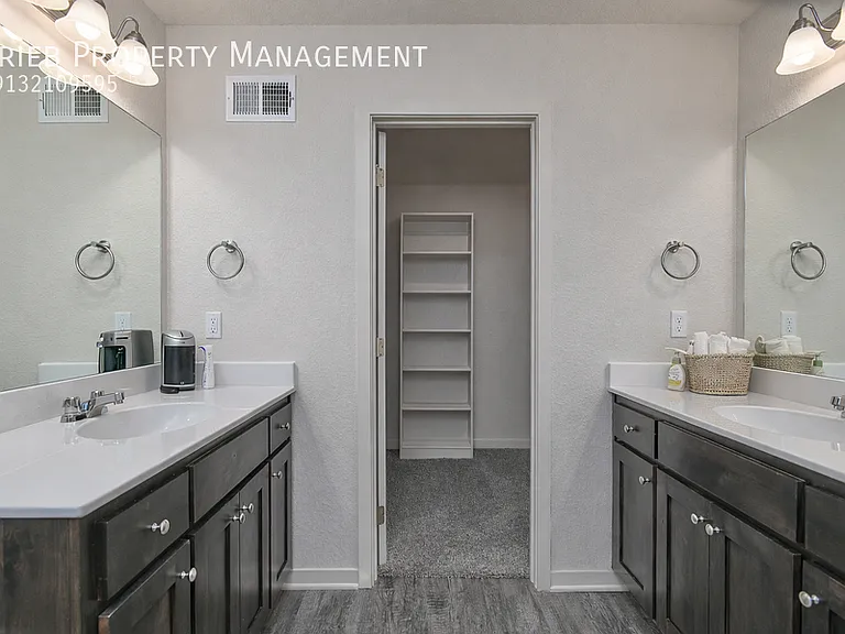 3211 N 103rd Pl #35 — Photo 12