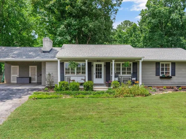 8037 Sabre Dr, Knoxville, TN 37919