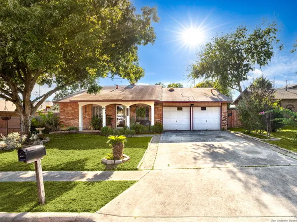 11401 Champion Oak, Live Oak, TX 78233