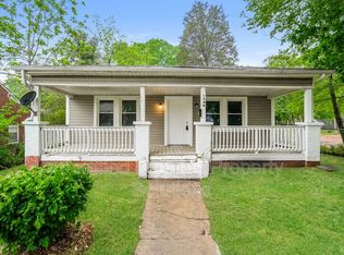 3040 N Patterson Ave, Winston Salem, NC 27105