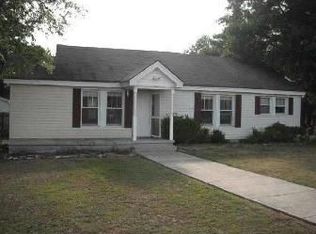 1216 Scuffletown Rd, Simpsonville, SC 29681