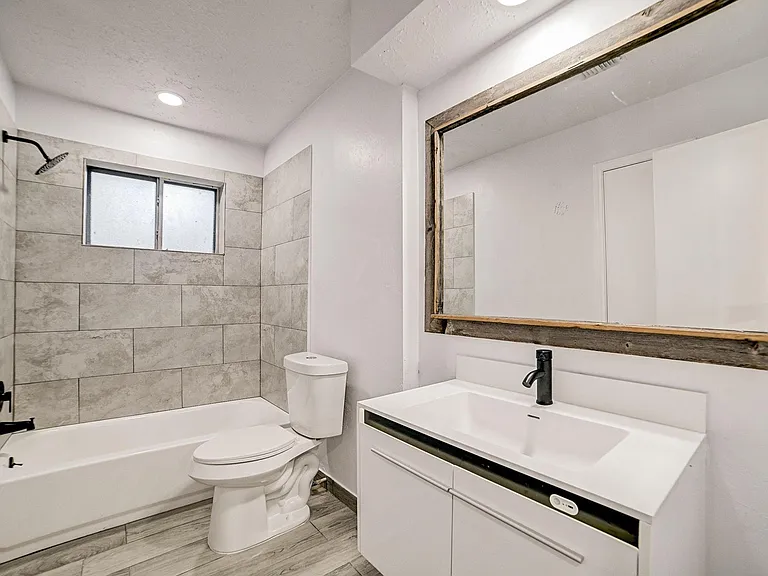 3918 Cypressdale Dr — Photo 29