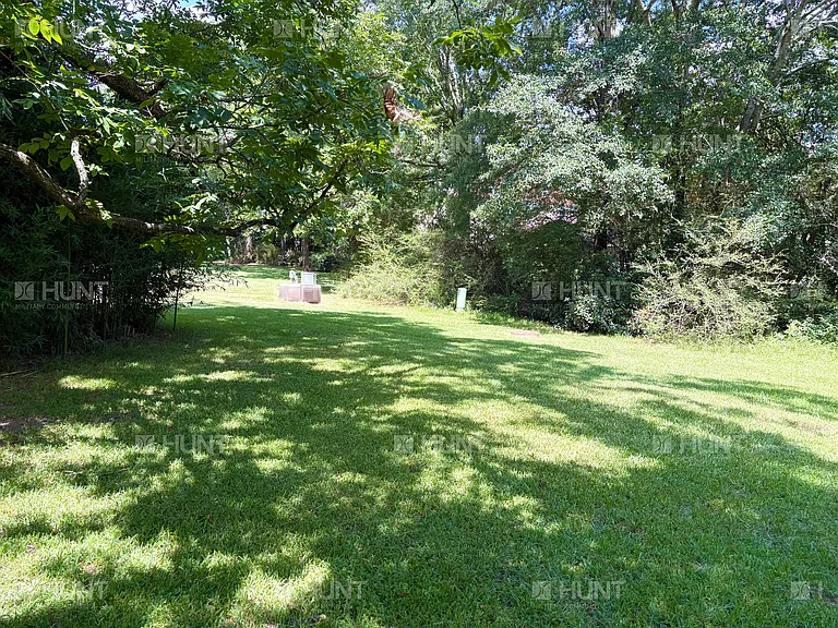 302 Inner Cir — Photo 37