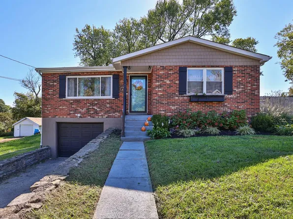 216 Dell St, Elsmere, KY 41018