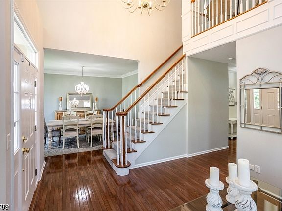5th image of 16 Wyckoff Way
