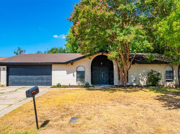 2105 Cottie Ln, Arlington, TX 76010