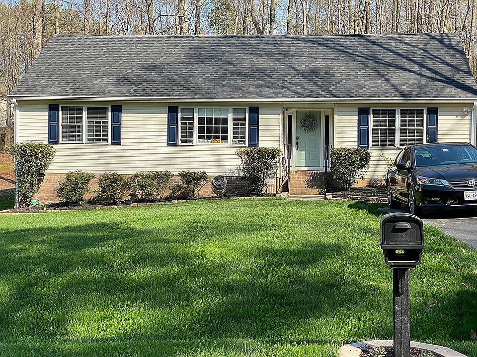 2nd image of 2619 Brookforest Rd
