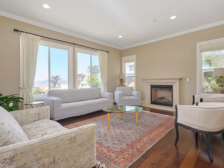 3272 Ashbourne Cir — Photo 9