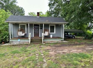 121 Hurt St, Danville, VA 24540