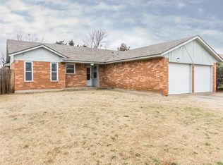 1117 S Patterson Dr, Moore, OK 73160