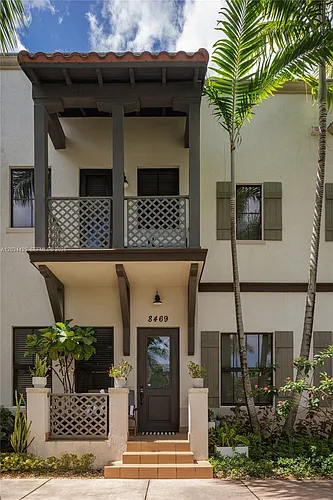 8469 NW 51st Ter #8469 Photo 1