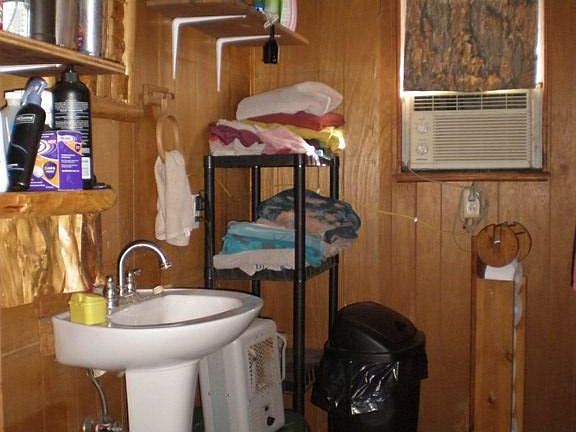 4th image of 432 Norman Dr