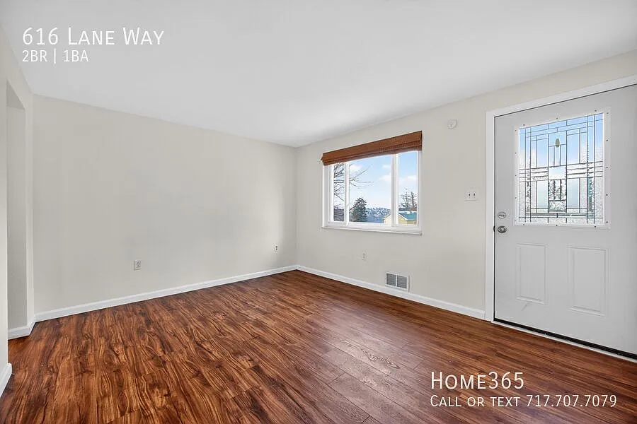 616 Lane Way, Pittsburgh — Photo 3
