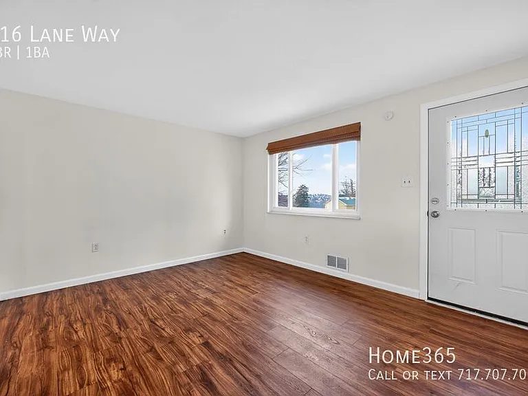 616 Lane Way — Photo 3