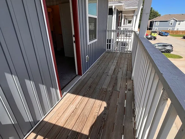 540 S Kickapoo Ave — Photo 36