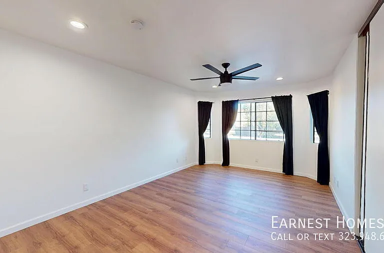10220 De Soto Ave #11 — Photo 16