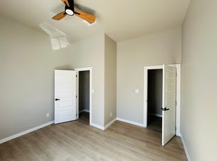 215 Delmar St #2, Houston, TX 77011