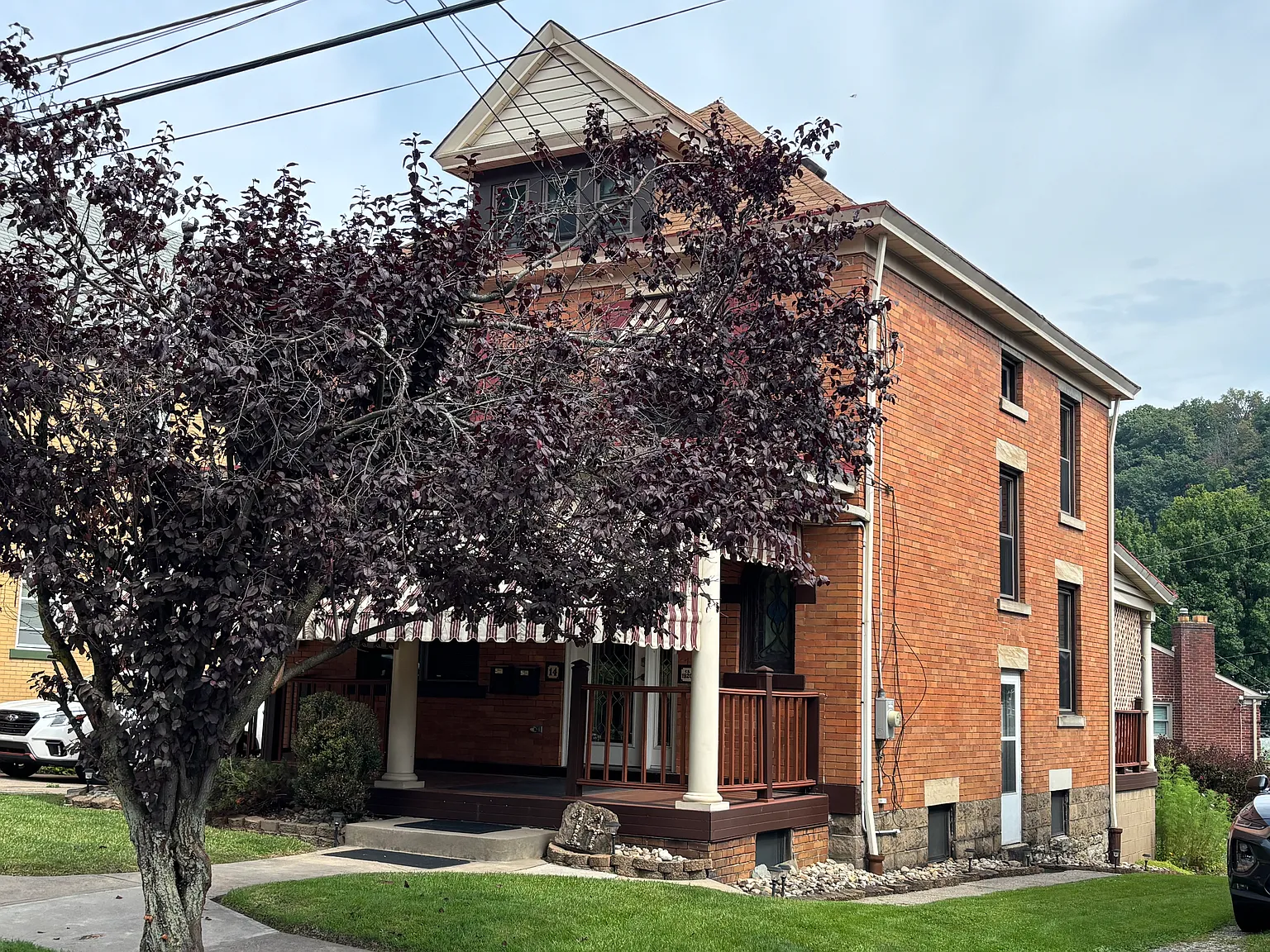 1 bed, 750 sqft, $1,300 — Photo 2