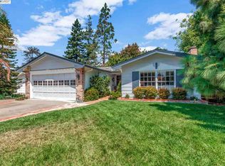 36854 Riviera Dr, Fremont, CA 94536