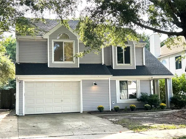 3320 Barberry Ln, Virginia Beach, VA 23453