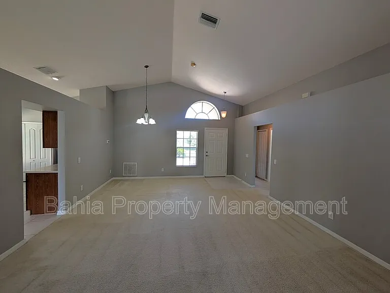 31404 Philmar Ln — Photo 5