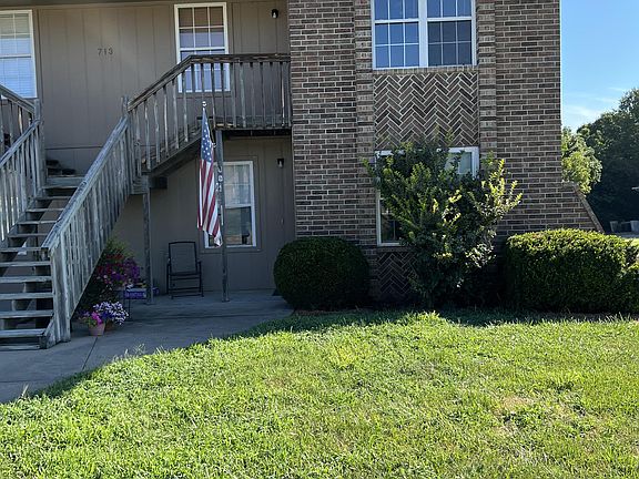 2nd image of 713 Cedar Dr APT D