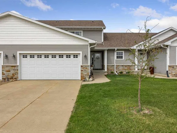 3680 Quail Trail Dr, Marion, IA 52302