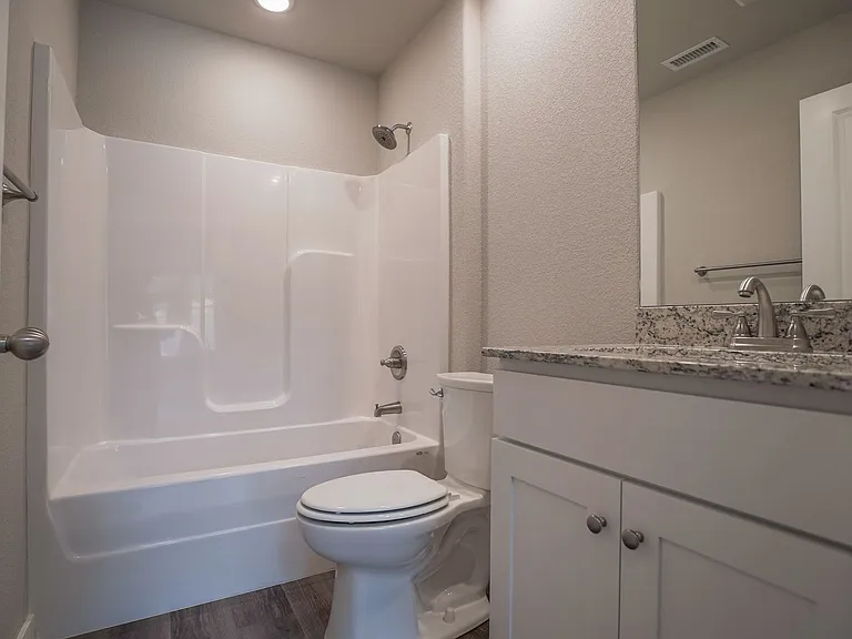 724 N Honey Locust Bnd — Photo 11