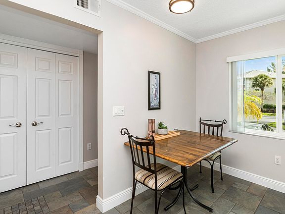 5th image of 3032 Sandpiper Bay Cir APT G106