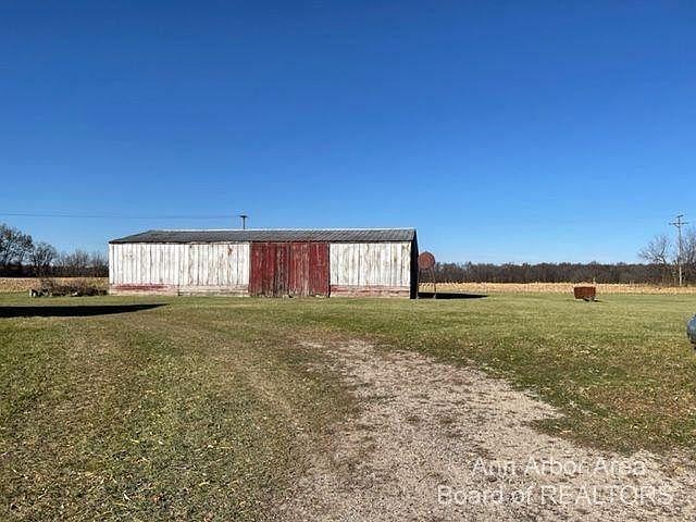 2nd image of 9100 Trinkle Rd