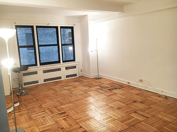 2nd image of 123 E 37th St #2B
