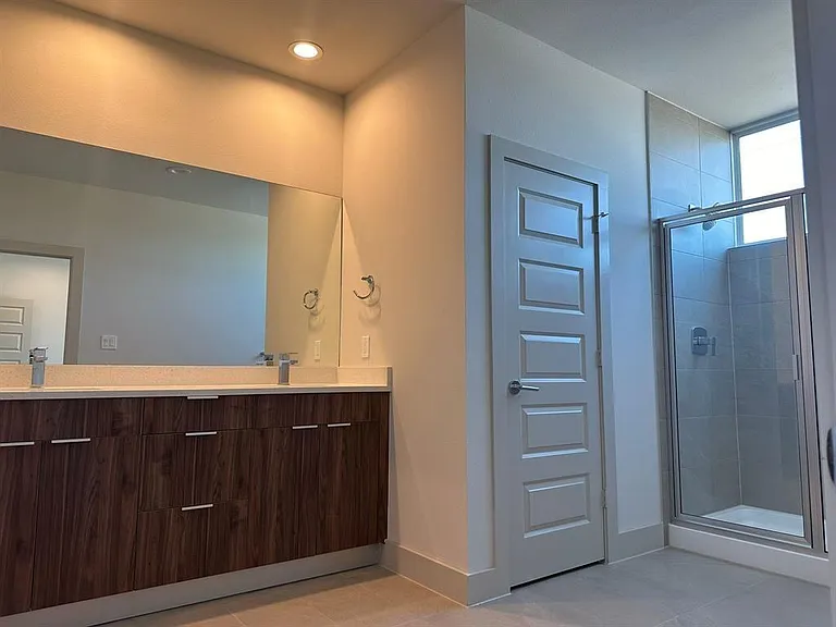 6804 Troya Ln — Photo 17