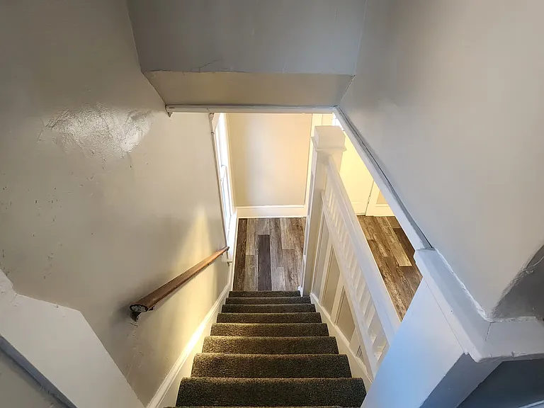 1380 Moore St — Photo 3