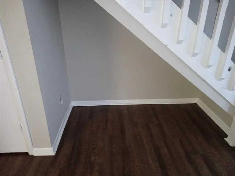 6918 Trout St — Photo 17