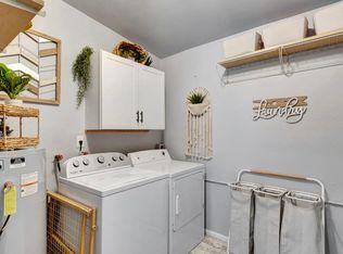 8153 SE Woodland Rd, Hobe Sound, FL 33455