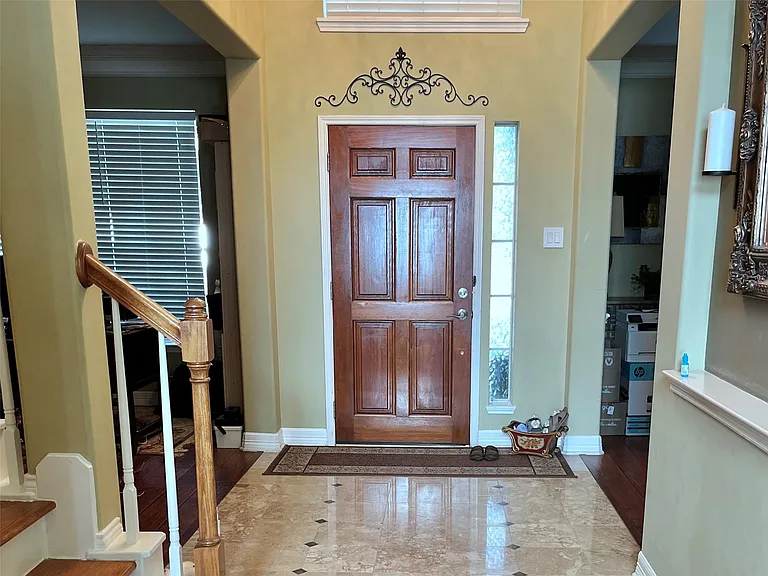 403 Green Stone Ct — Photo 3
