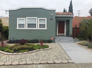 2939 Seminary Ave, Oakland, CA 94605