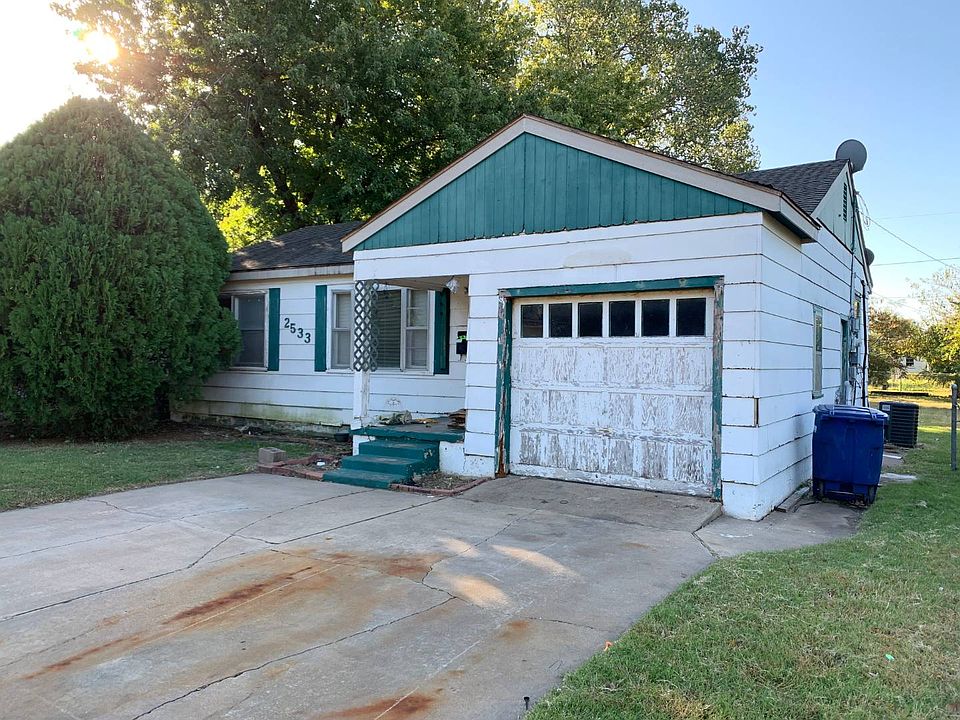 1st image of 2533 W Cherokee Ave