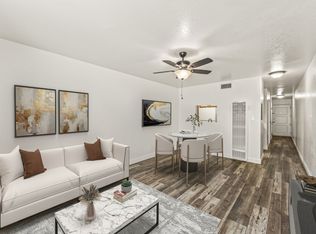 248 E Buckthorn St, Inglewood, CA 90301