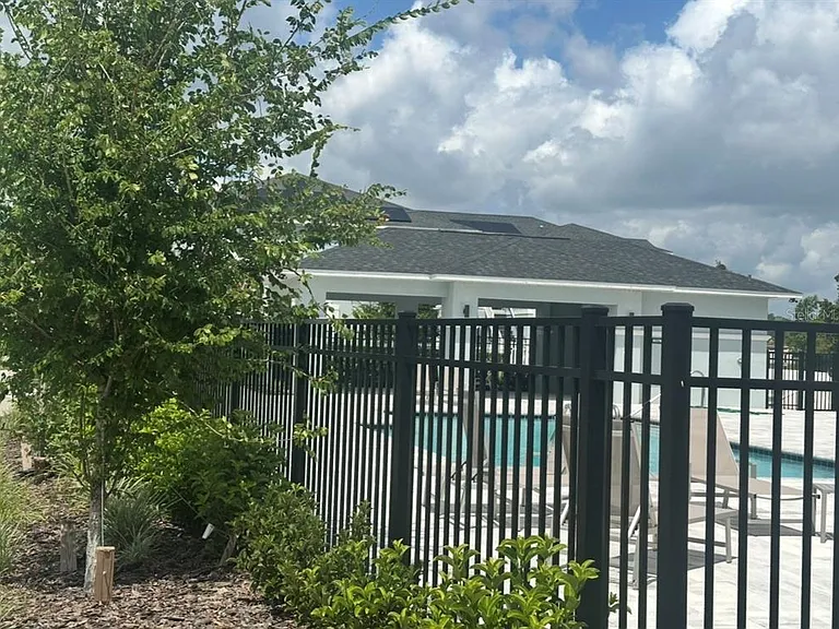 12113 Via Caselli Ln — Photo 33
