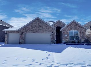 541 Hunt Farms Rd, Fate, TX 75189