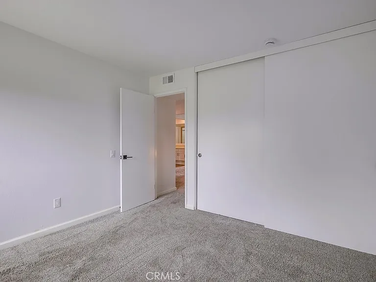 24511 Jeremiah Dr — Photo 30