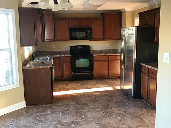 5th image of 7306 Liberty Station Ln