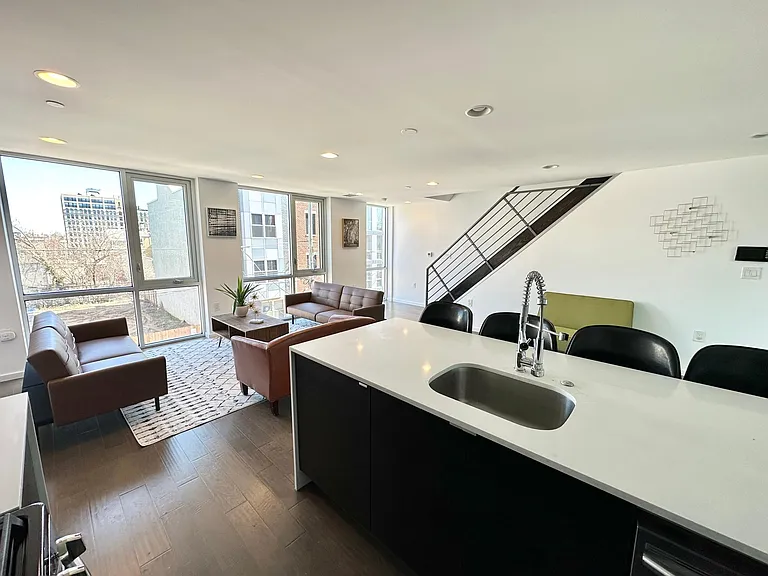 1422 N 7th St #4 — Photo 7