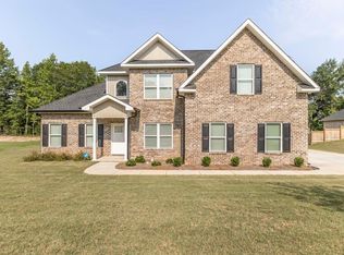 129 Timber Ridge Cir, Byron, GA 31008